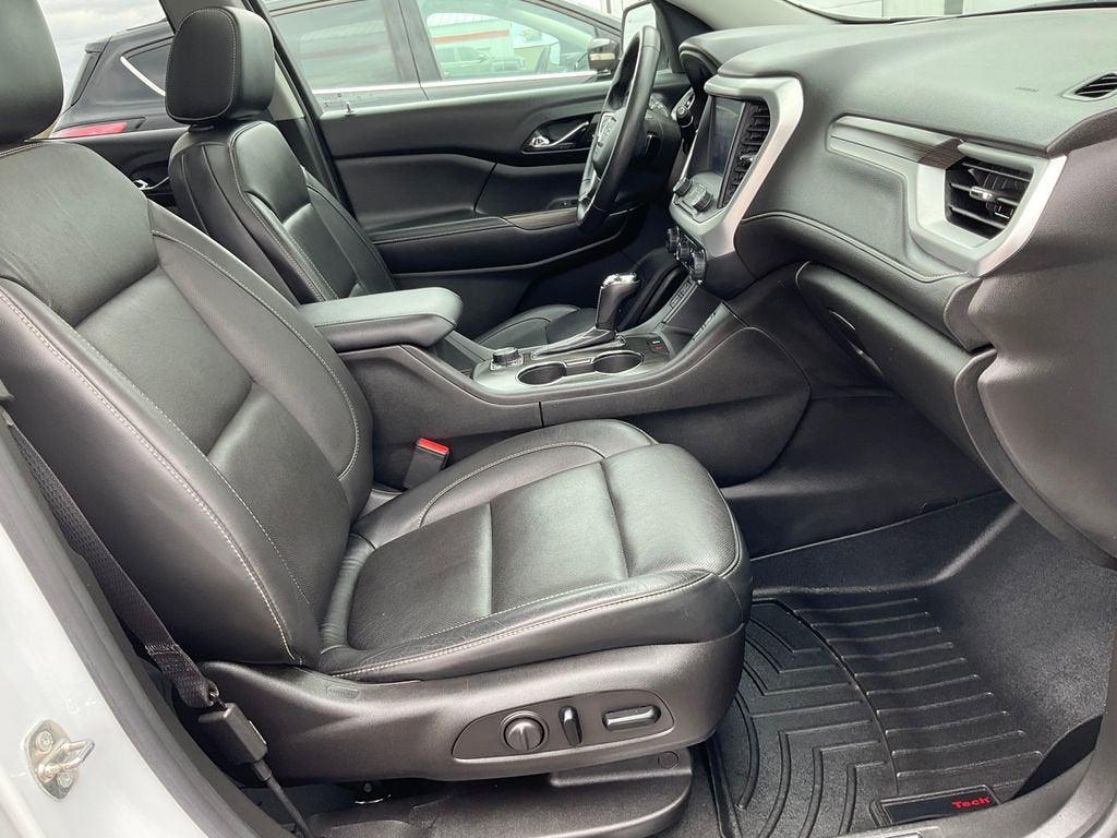 2017 GMC Acadia SLT