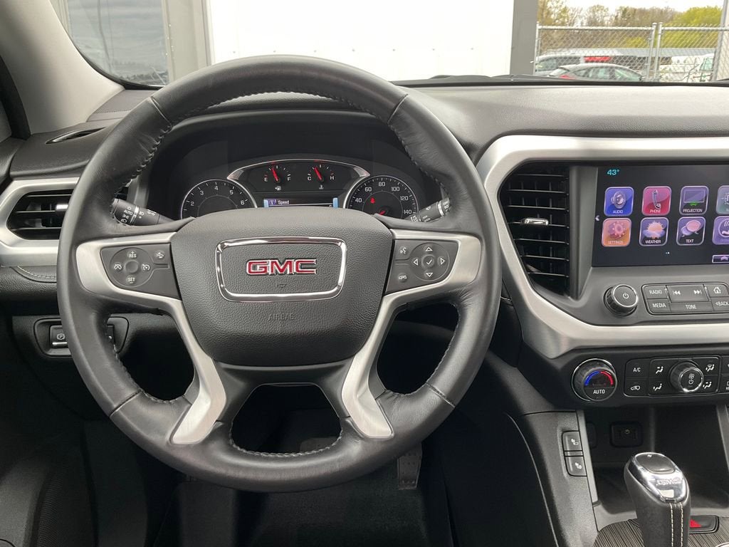2017 GMC Acadia SLT