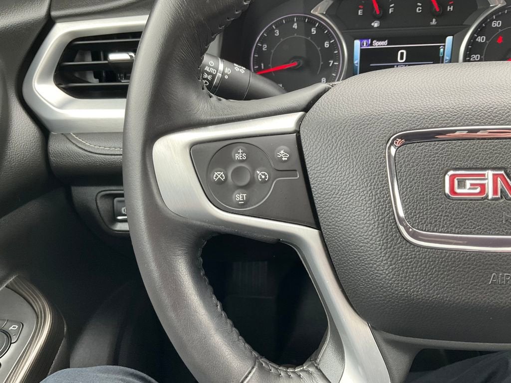 2017 GMC Acadia SLT