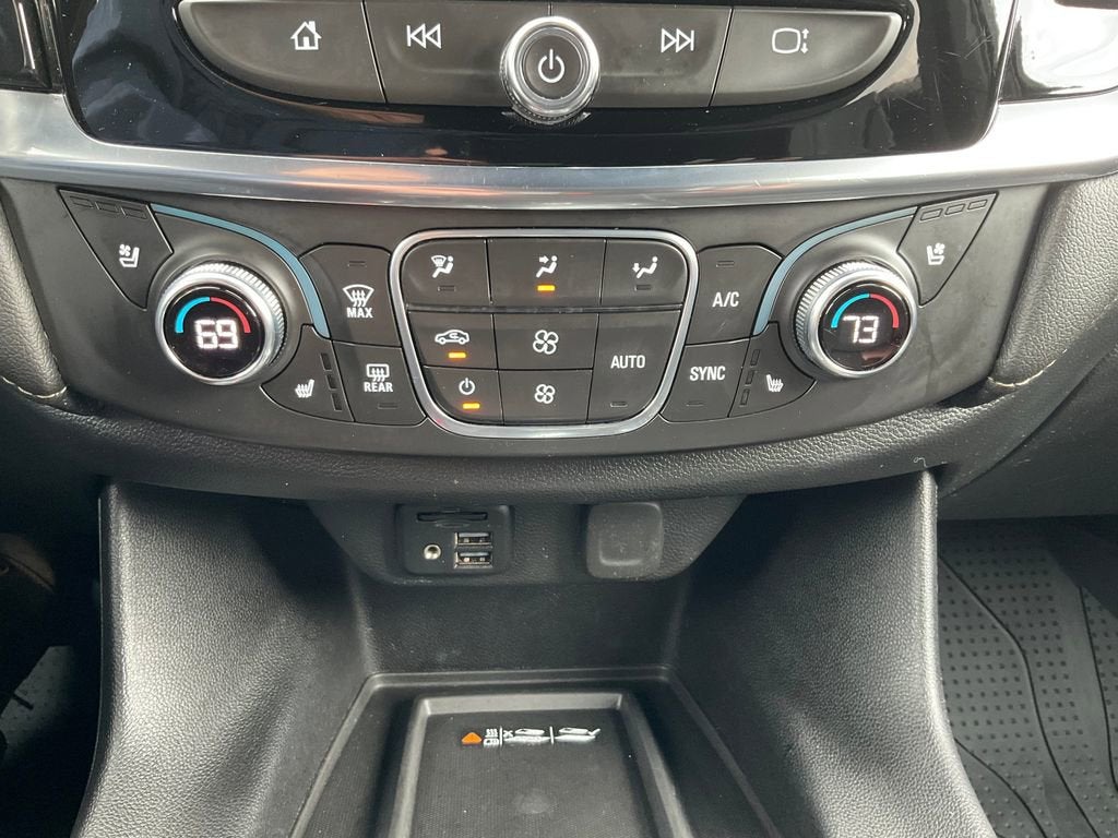 2022 Chevrolet Traverse Premier