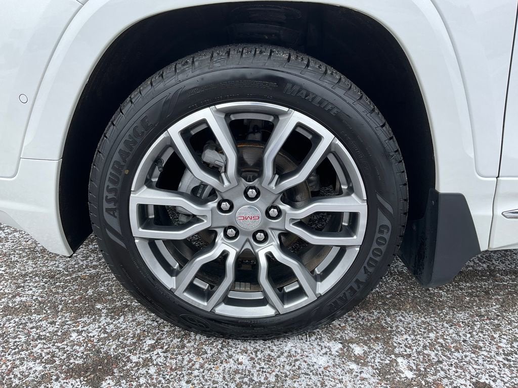 2023 GMC Terrain Denali