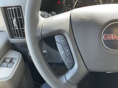 2025 GMC Savana Cutaway 3500 1WT