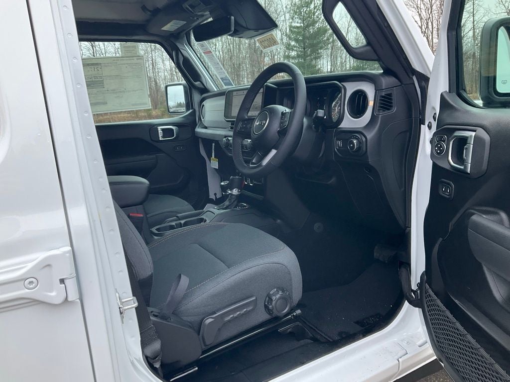 2026 Jeep Wrangler 4-Door Sport RHD 4x4