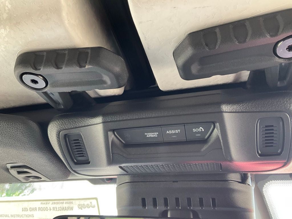 2025 Jeep Wrangler 4-Door Sport RHD 4x4