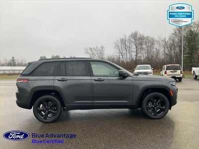 2022 Jeep Grand Cherokee Altitude 4x4