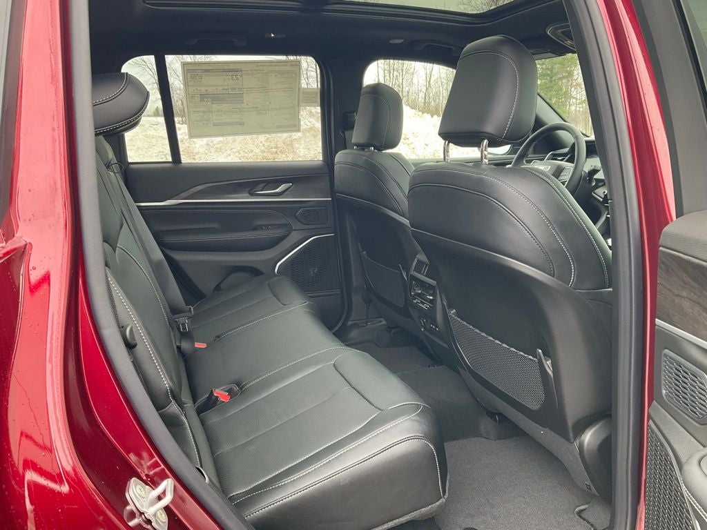 2026 Jeep Grand Cherokee GRAND CHEROKEE LIMITED RESERVE 4X4