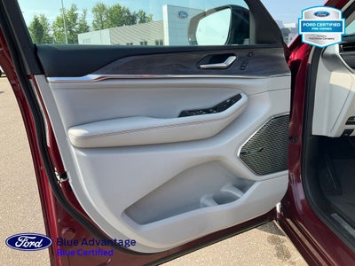 2023 Jeep Grand Cherokee Overland