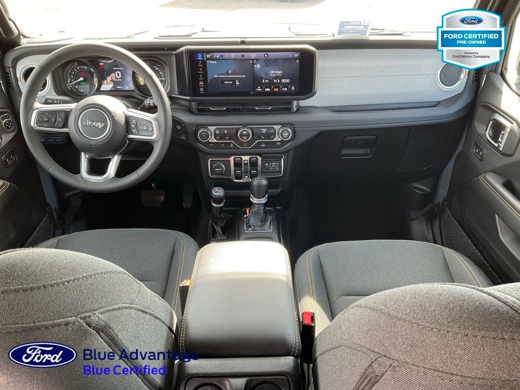 2025 Jeep Wrangler Sahara 4xe