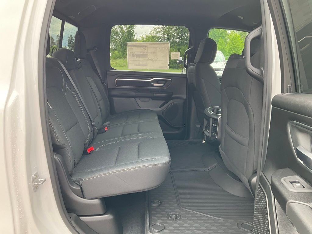 2025 RAM Ram 1500 RAM 1500 BIG HORN CREW CAB 4X4 5'7' BOX