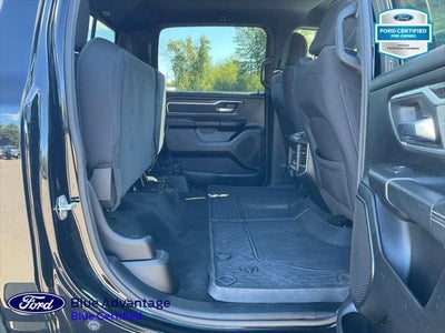 2022 RAM 1500 Big Horn Crew Cab 4x4 5'7' Box