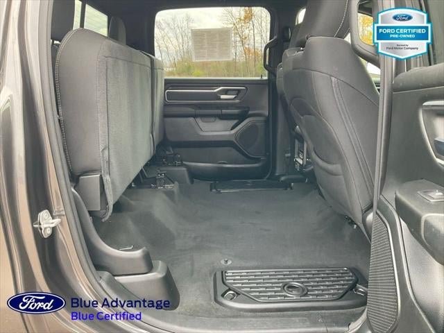 2022 RAM 1500 Big Horn Crew Cab 4x4 5'7' Box