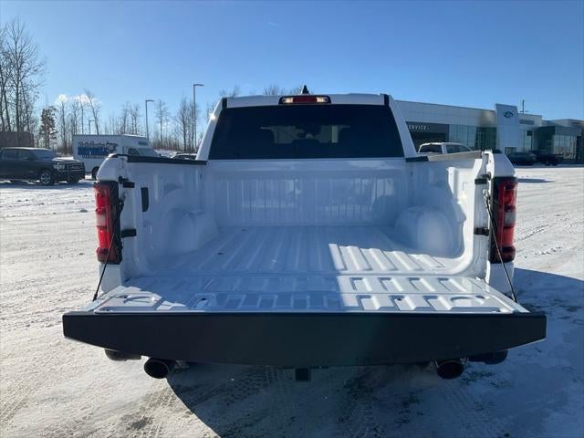 2026 RAM Ram 1500 RAM 1500 TRADESMAN CREW CAB 4X4 5'7' BOX