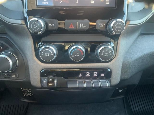 2026 RAM Ram 1500 RAM 1500 WARLOCK CREW CAB 4X4 5'7' BOX