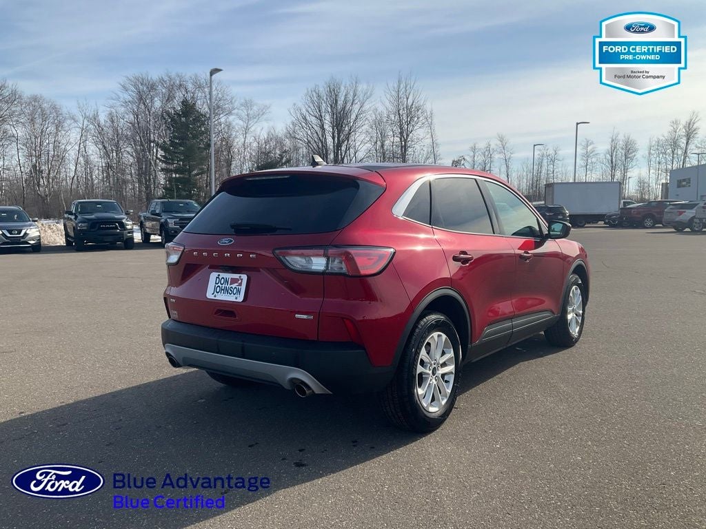 2020 Ford Escape SE