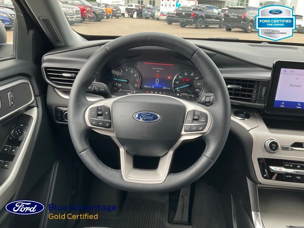 2024 Ford Explorer XLT