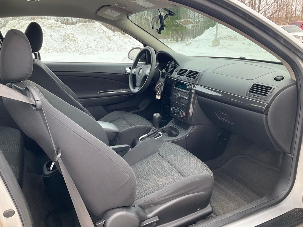 2009 Pontiac G5 Base