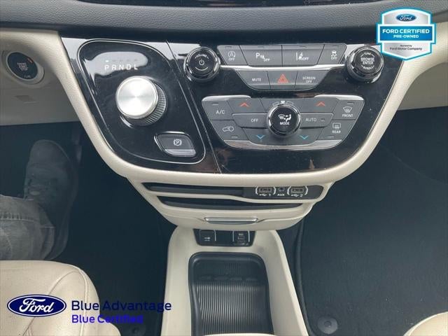 2021 Chrysler Pacifica Touring L