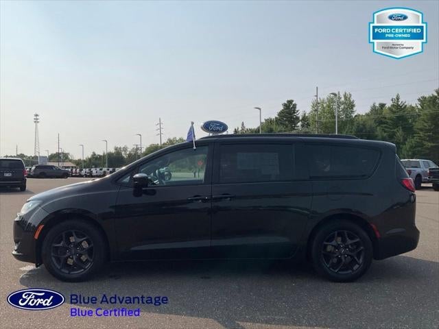2020 Chrysler Pacifica Touring L