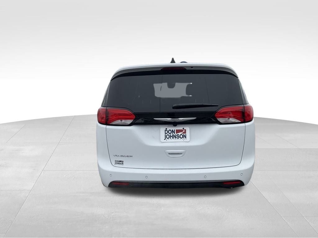 2026 Chrysler Voyager VOYAGER LX