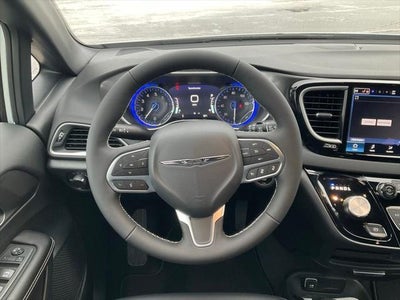 2026 Chrysler Voyager VOYAGER LX