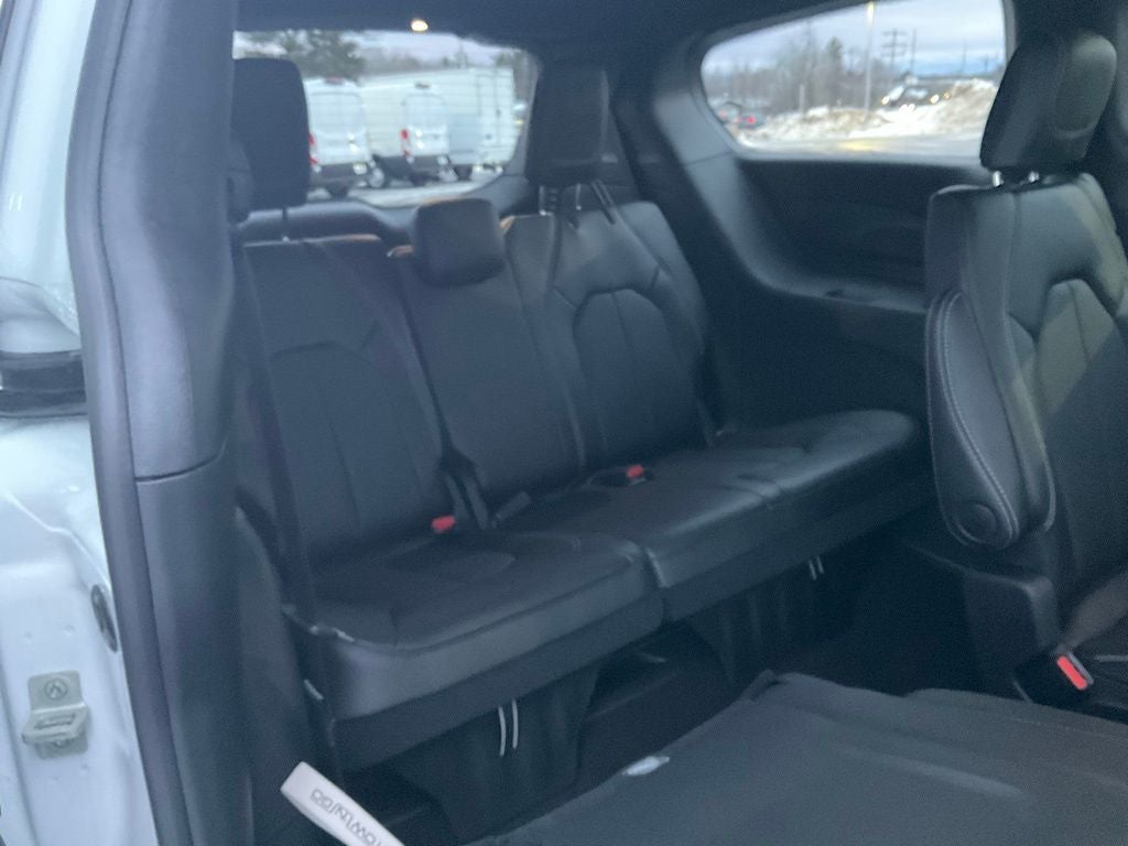 2026 Chrysler Voyager VOYAGER LX