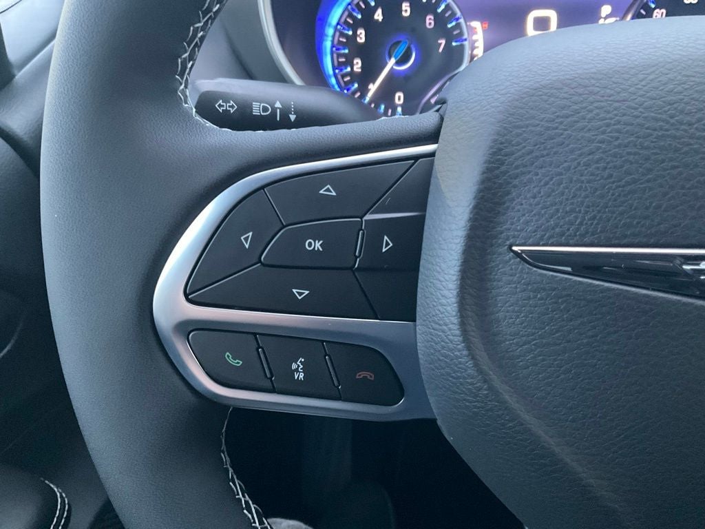 2026 Chrysler Voyager VOYAGER LX