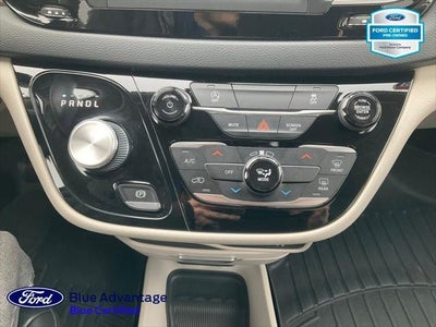 2021 Chrysler Voyager LXI