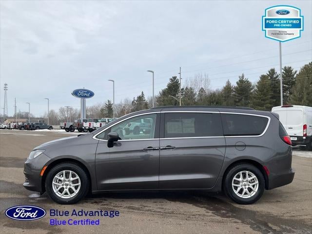 2021 Chrysler Voyager LXI