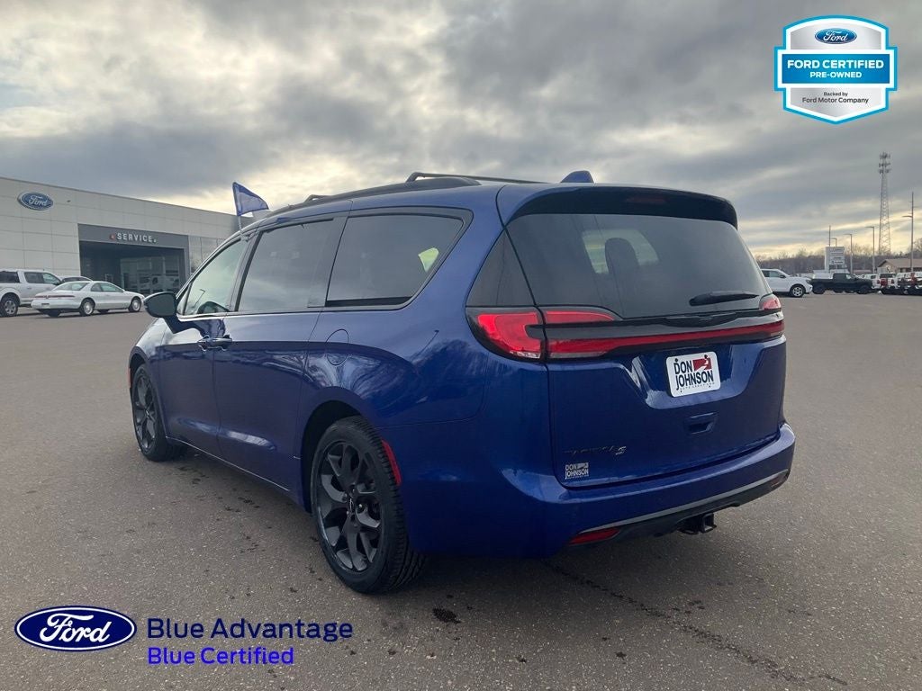 2021 Chrysler Pacifica Touring