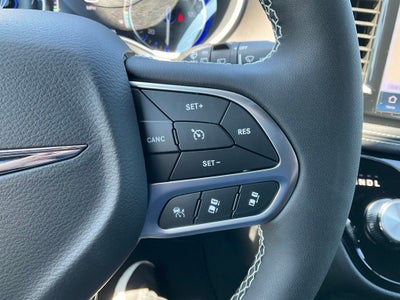 2025 Chrysler Pacifica PACIFICA SELECT AWD