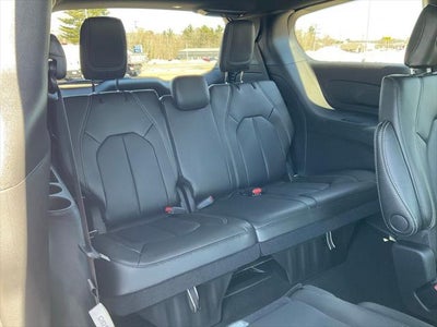 2026 Chrysler Pacifica PACIFICA SELECT AWD