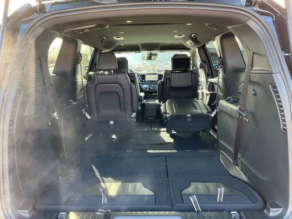 2026 Chrysler Pacifica PACIFICA SELECT AWD