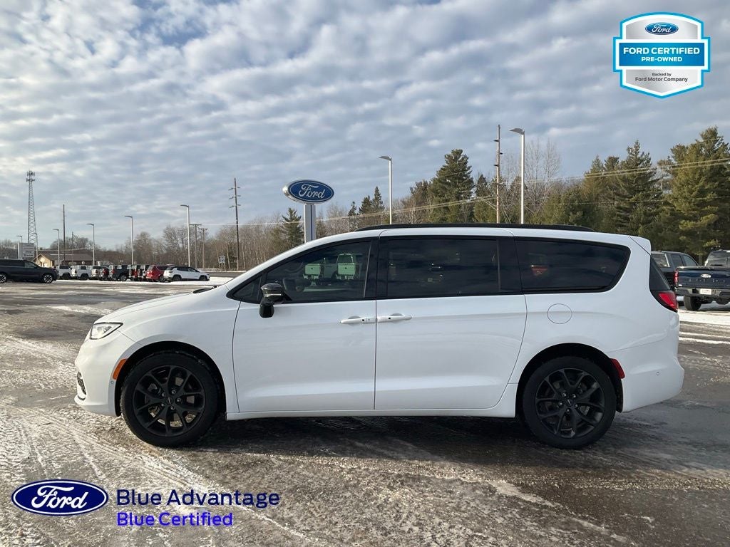 2024 Chrysler Pacifica Touring L AWD