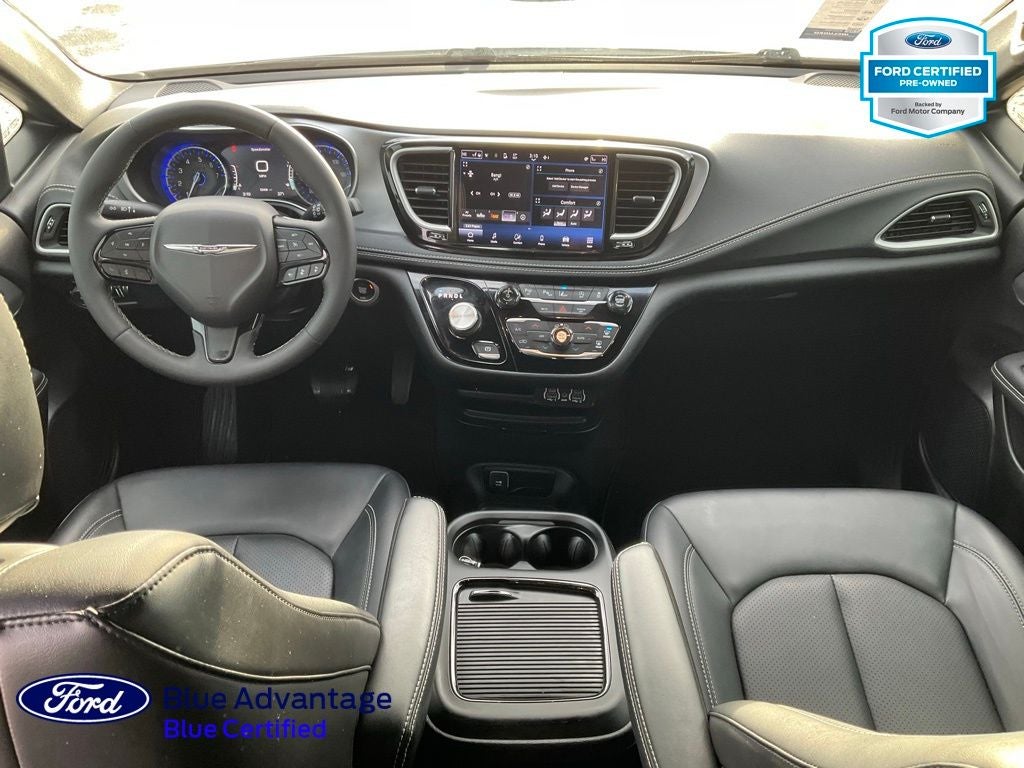 2024 Chrysler Pacifica Touring L AWD