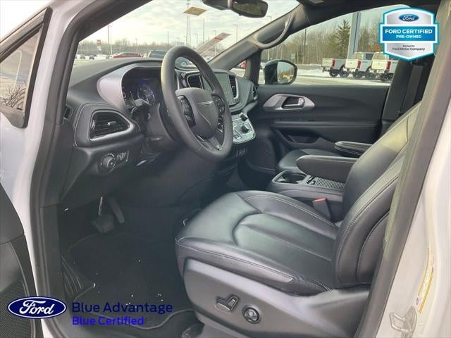 2024 Chrysler Pacifica Touring L AWD