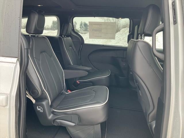 2026 Chrysler Pacifica PACIFICA LIMITED AWD