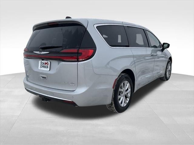 2026 Chrysler Pacifica PACIFICA LIMITED AWD