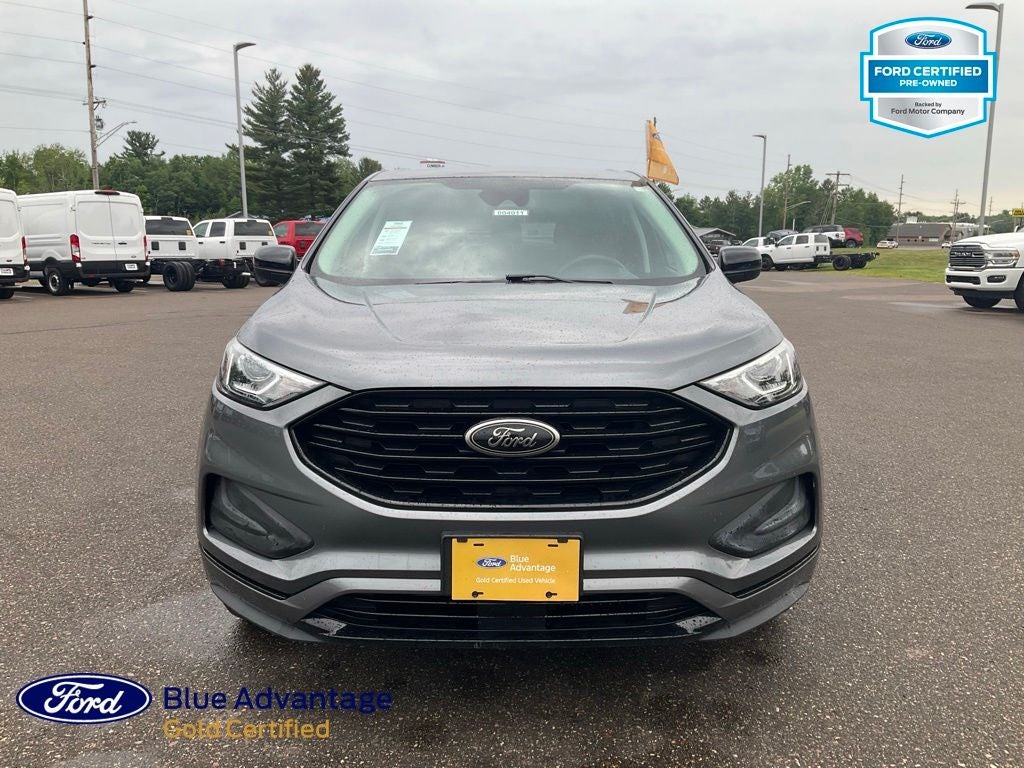 2022 Ford Edge SE