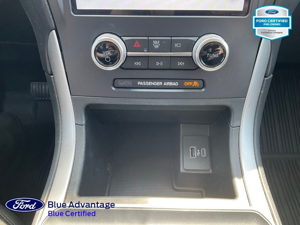 2022 Ford Edge SE