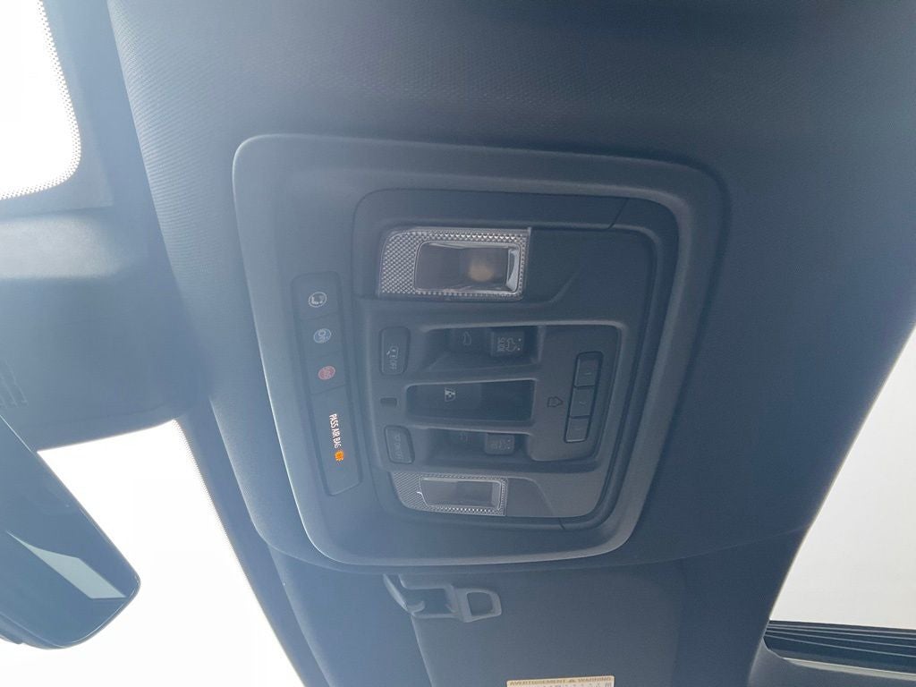 2022 Chevrolet Silverado 3500HD 4WD Crew Cab Standard Bed High Country