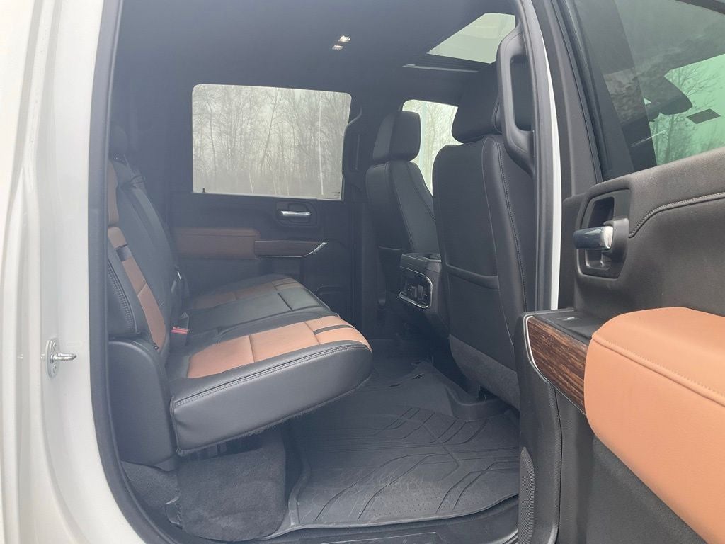 2022 Chevrolet Silverado 3500HD 4WD Crew Cab Standard Bed High Country