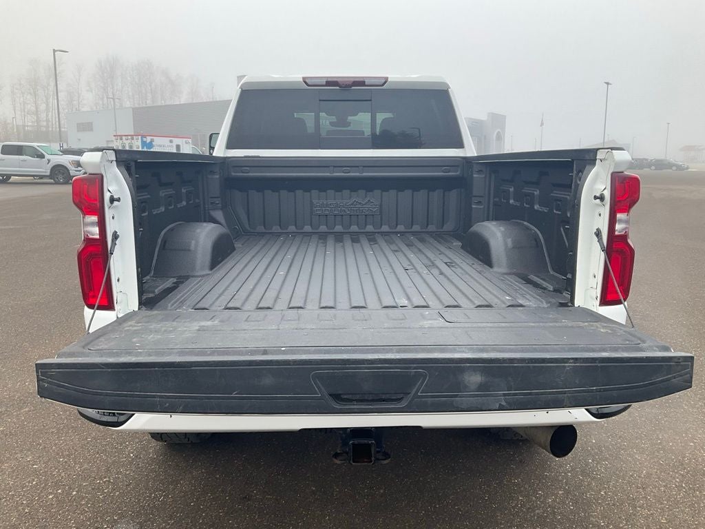 2022 Chevrolet Silverado 3500HD 4WD Crew Cab Standard Bed High Country