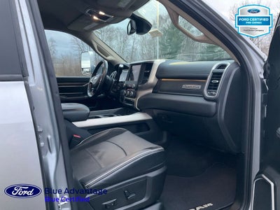 2019 RAM 3500 Laramie Crew Cab 4x4 6'4' Box