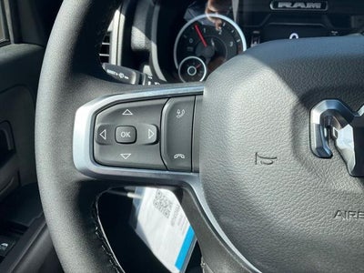 2025 RAM Ram 5500 Chassis Cab RAM 5500 TRADESMAN CHASSIS CREW CAB 4X4 84' CA