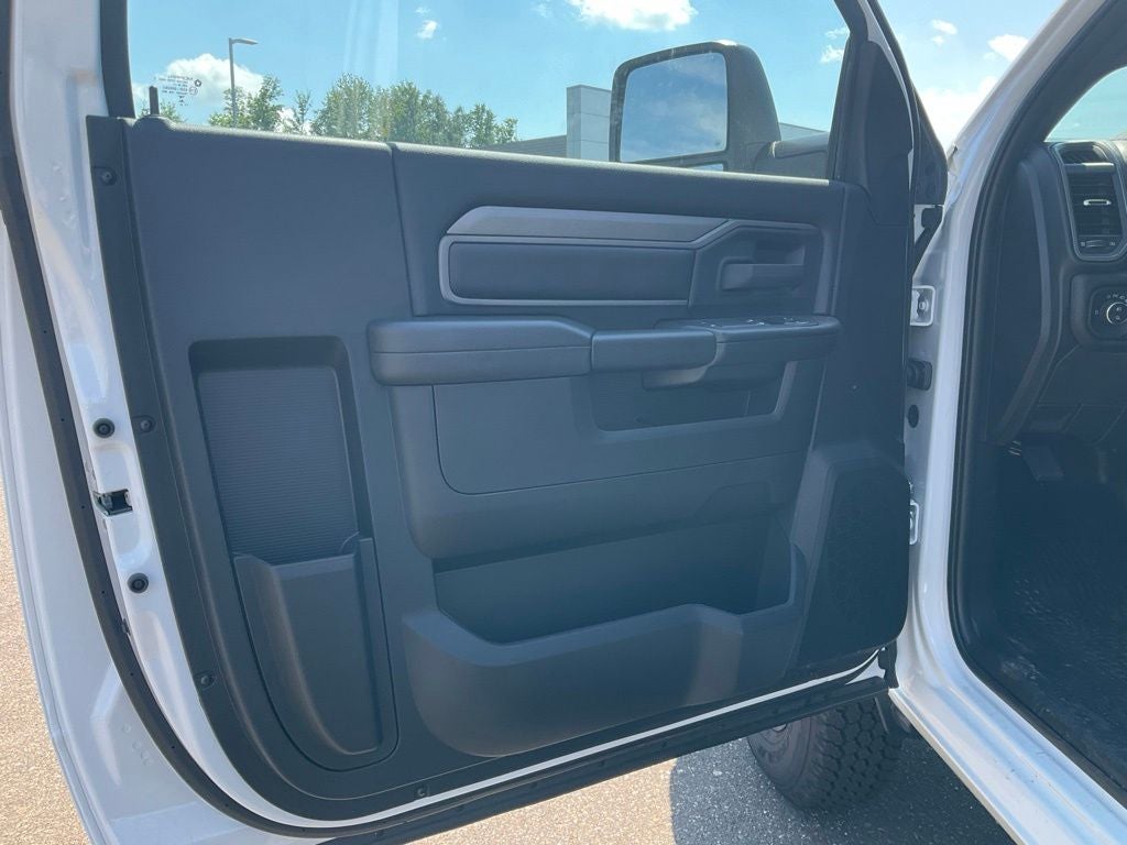 2025 RAM Ram 3500 Chassis Cab Tradesman 167.5 WB