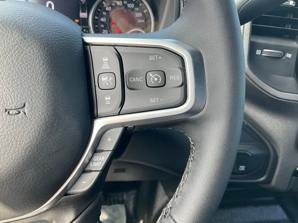 2025 RAM Ram 3500 Chassis Cab RAM 3500 TRADESMAN CHASSIS REGULAR CAB 4X4 84' CA