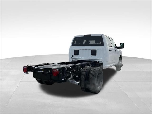 2026 RAM Ram 3500 Chassis Cab RAM 3500 TRADESMAN CREW CAB CHASSIS 4X4 60' CA