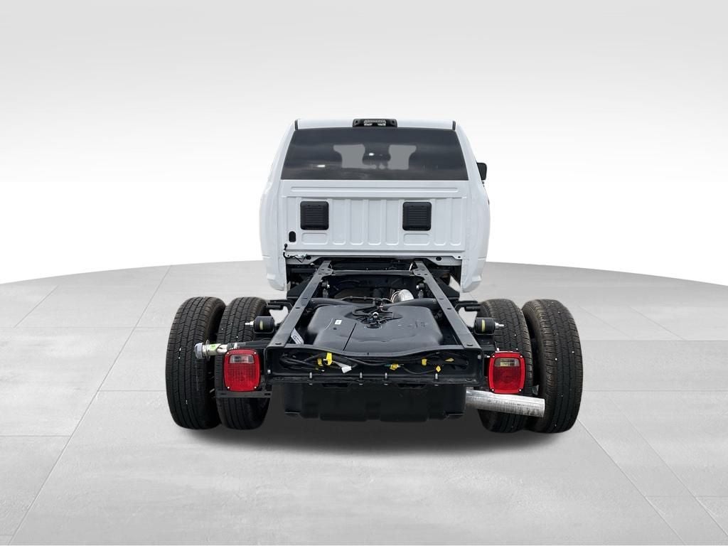 2025 RAM Ram 3500 Chassis Cab RAM 3500 TRADESMAN CREW CAB CHASSIS 4X4 60' CA