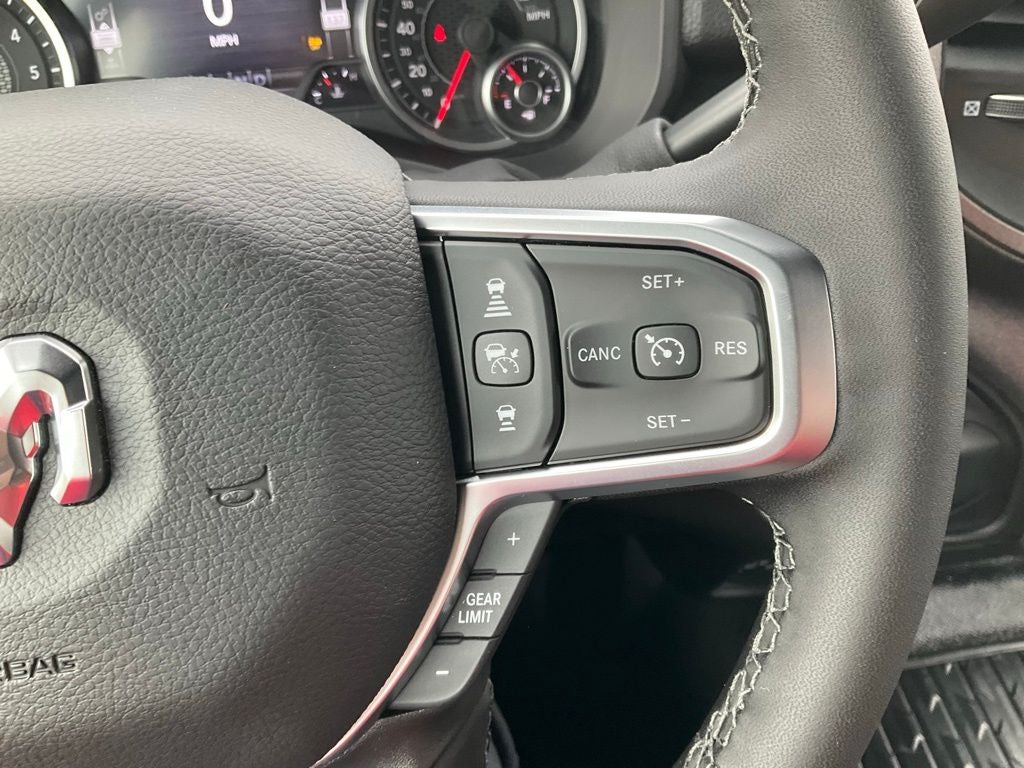 2025 RAM Ram 3500 Chassis Cab RAM 3500 TRADESMAN CREW CAB CHASSIS 4X4 60' CA