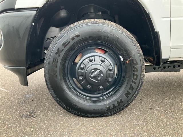 2025 RAM Ram 3500 Chassis Cab RAM 3500 TRADESMAN CREW CAB CHASSIS 4X4 60' CA